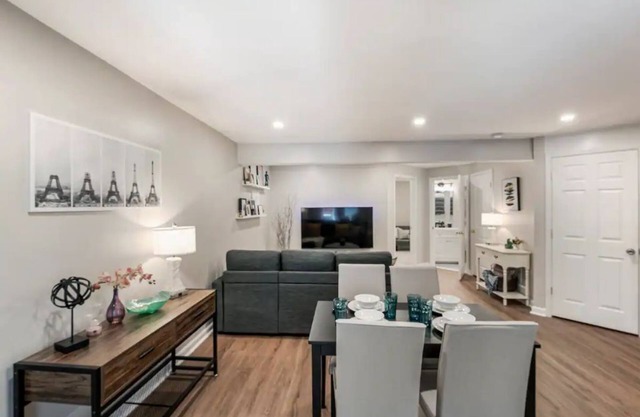Lovely 1-bedroom rental unit with free parking