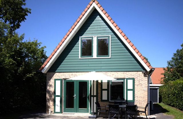 Lovely air-conditioned holiday home in Zeeland