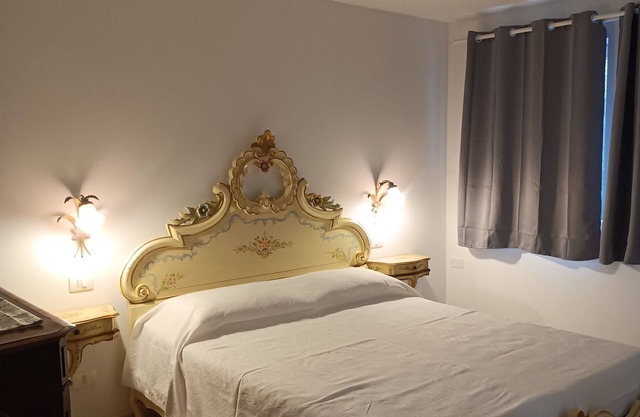 Lovely Apartment Casa Rosa Enrico .With free parking 20 meters away