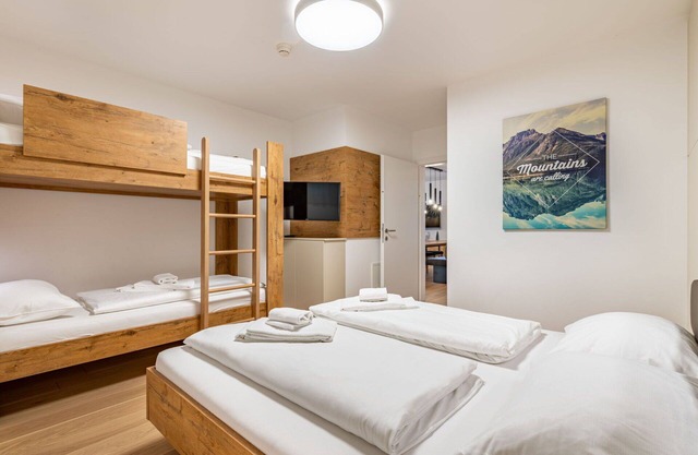 Lovely apartment for 3 guests with WIFI, TV, balcony and parking
