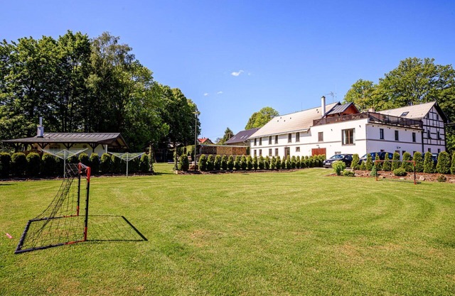 Lovely apartment for 4 guests with WIFI, TV, terrace and parking