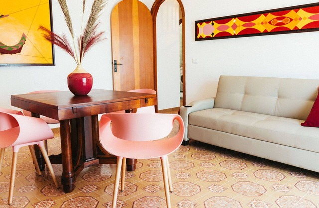 Lovely apartment in villa for 5 guests with WIFI, TV, balcony and pets allowed