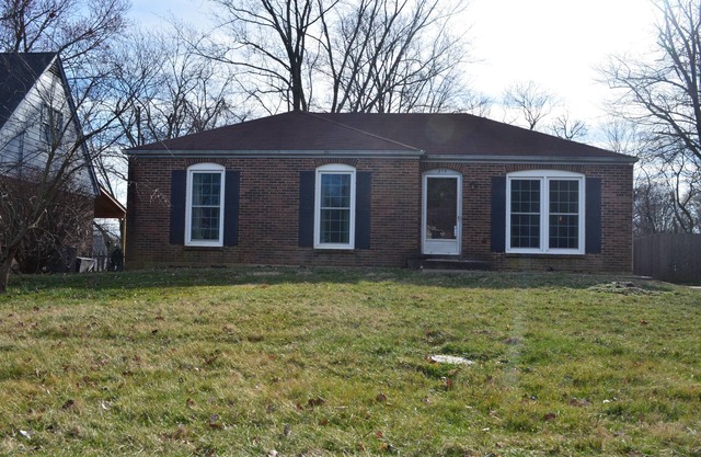 Lovely Derby Home on a Quiet Street!