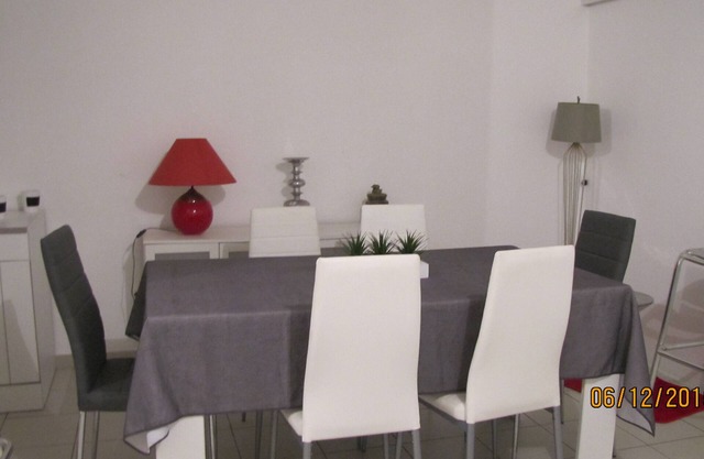 lovely furnished villa .