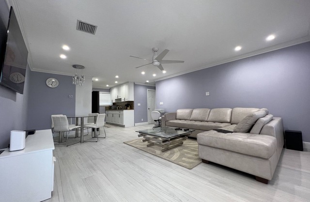 LOVELY GUEST HOUSE