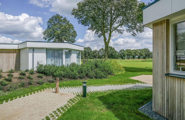 Lovely home in Afferden with WiFi