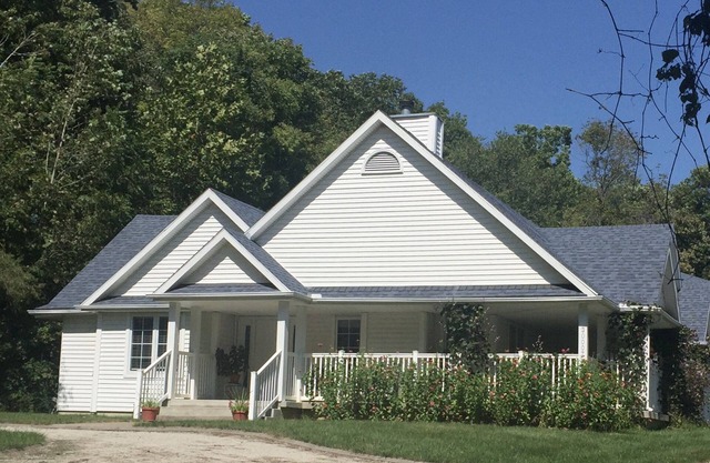 Lovely home, peaceful country setting. Short drive to all KC area offers