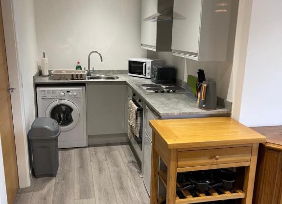 Lovely, Sleeps 8, Cafe Bars, Central Formby