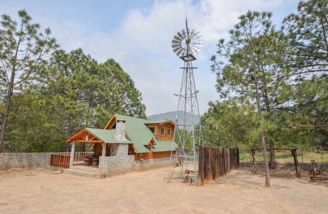 Luna Cabin/ideal for family adventures