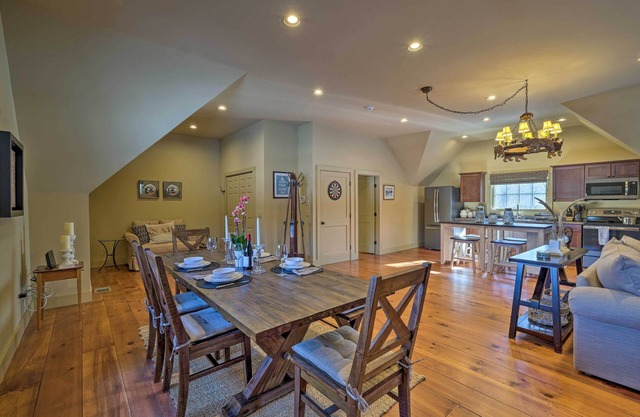 Luxe 'Green Barn' Near Skiing w/Mt Equinox Views!