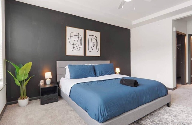 Luxe King 3 Bedroom Suite in North Raleigh NC!