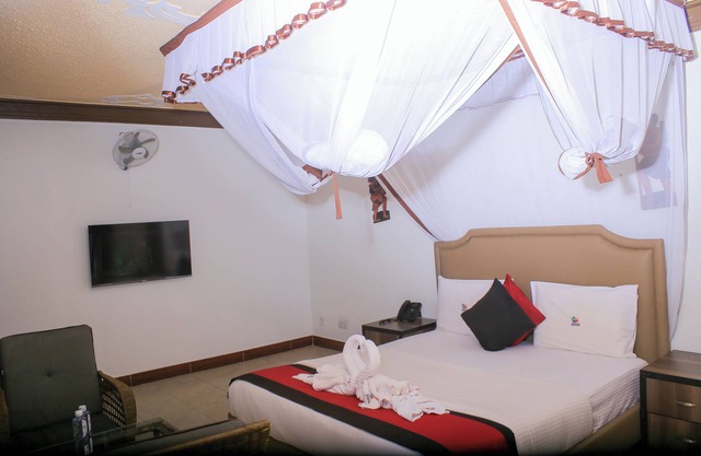 Luxuries Beach Resort in Entebbe 10 minutes away from International Airport