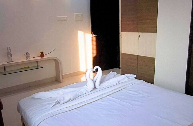 Luxurious 2-Bedroom Apartment with Premium Amenities and Serene Surroundings