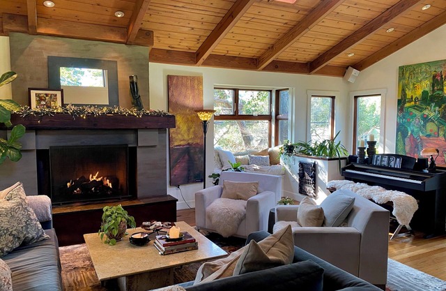 Luxurious, Art-filled Home in a Lush Oasis