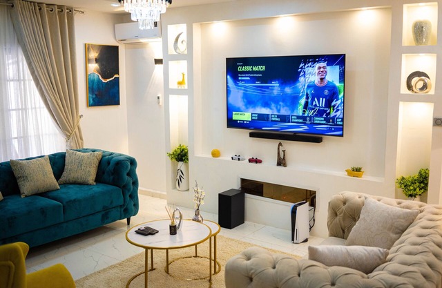 Luxury 4 bed home with PS5, 24hrs electricity, Wifi, Games room in an estate
