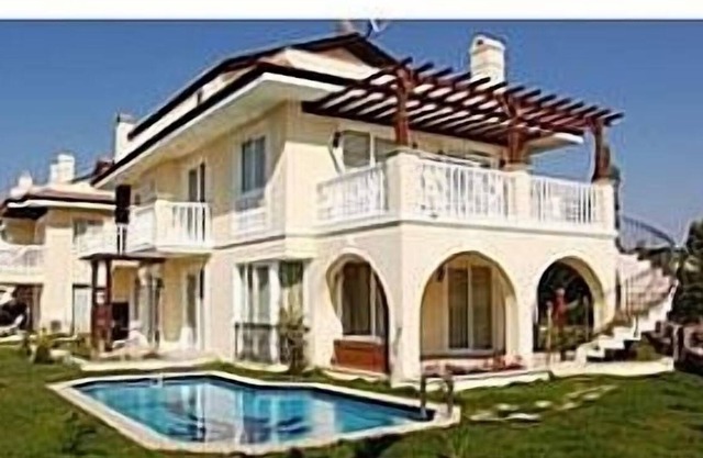 Luxury 5 Bedroom Villa On The Beach With Private Pool And Spectacular Sea Views