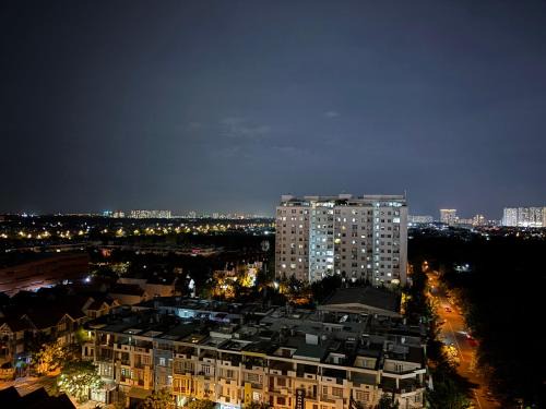 Luxury apartment, with pool, kitchen, balcony, netflix