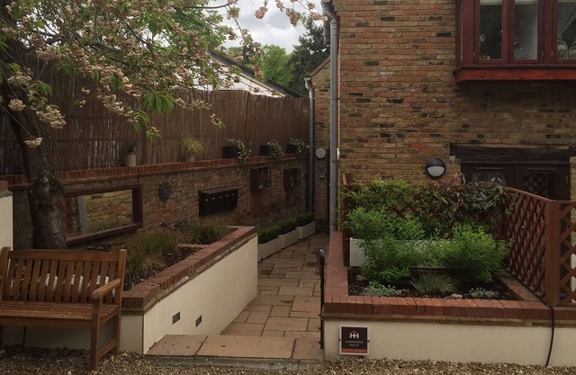 Luxury aprtments at Harpenden House family friendly & right in the Town Centre