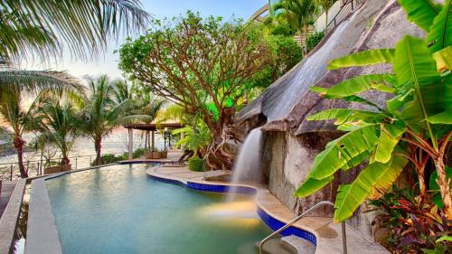 Beach Frontage Villa Rent 