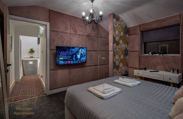 Luxury Boutique 2 bedroom Apt, Central Blackpool