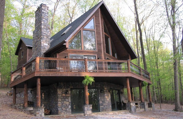 Luxury Cabin Nestled In The Beautiful Blue Ridge Mountains