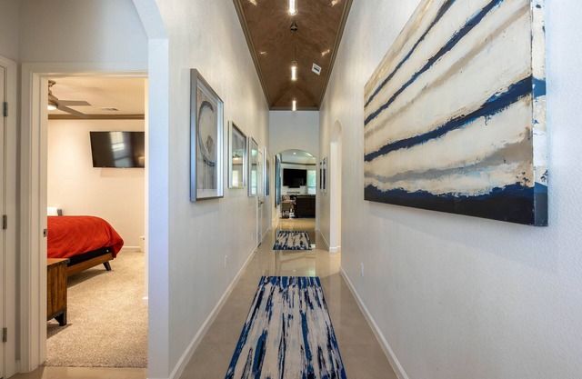 LUXURY CLEAN in Fair Park nr Deep Ellum/Conv Ctr/Bishop Arts/Uptown/Dos Equis