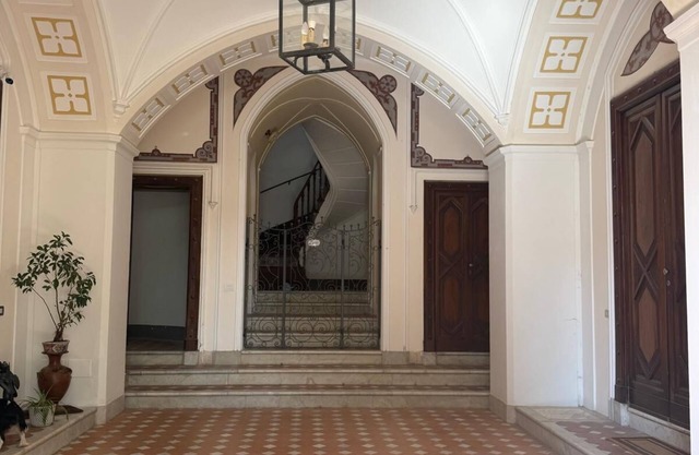 Luxury Designer Apartment in Parco del Principe – 15 Minutes from Positano