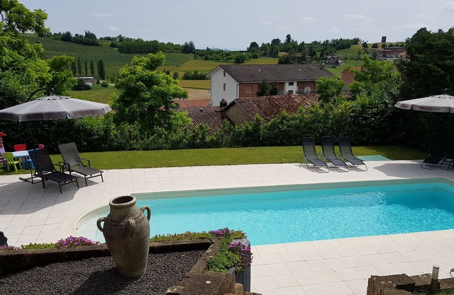 Luxury holiday home with swimming pool in Piedmont - Monferrato