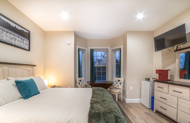 Luxury Inn - Unit 4 - Heart of New Glasgow