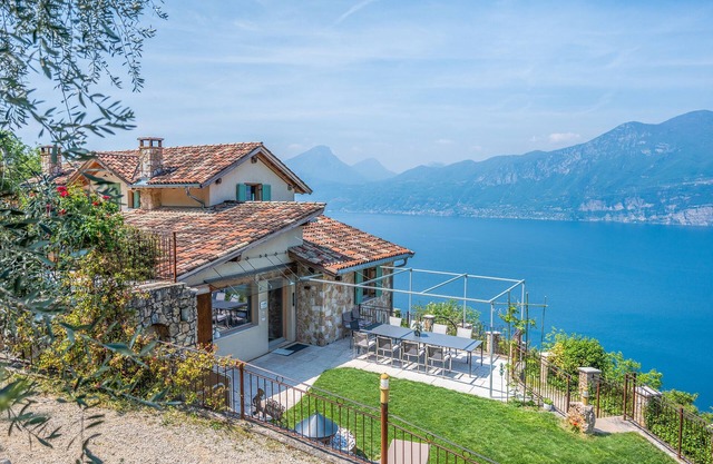 Luxury villa on quiet hillside with stunning views and romantic Olive Grove