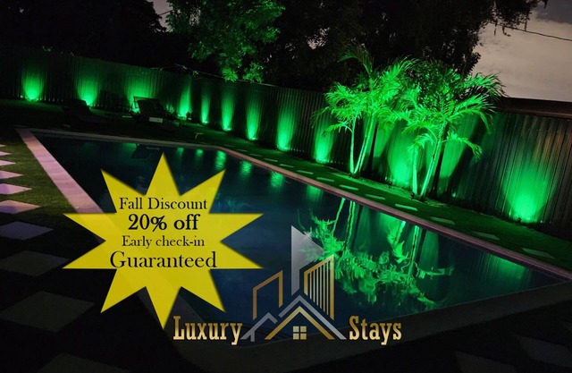 Luxury Miami Villa/Beach/9Bds/Heated POOL/BBQ/Firepit/Games/Golf