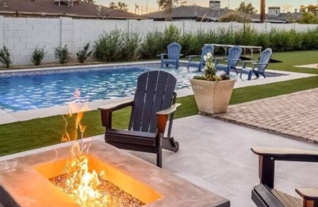Luxury Old Town Scottsdale Oasis Heated Pool