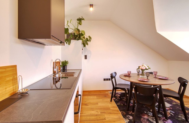 Luxury One-bedroom apartmen Kavenija w/parking