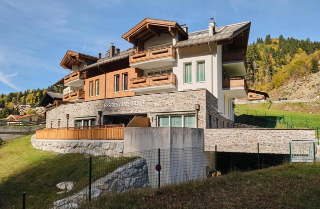 Luxury property with almost a ski-in/ski-out location