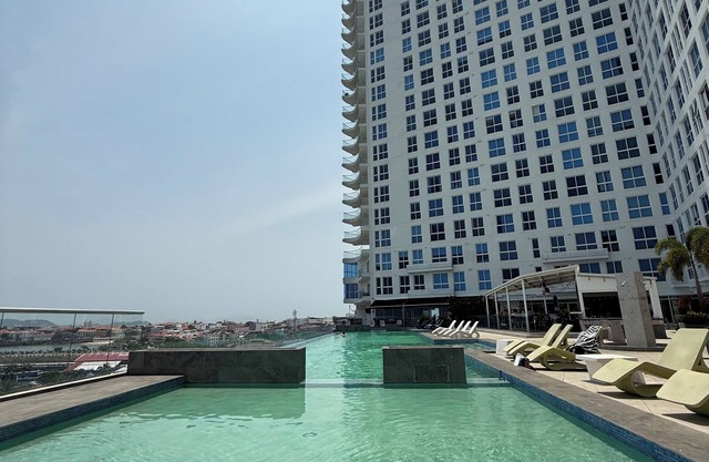 Luxury Rental Condo near Casco Viejo