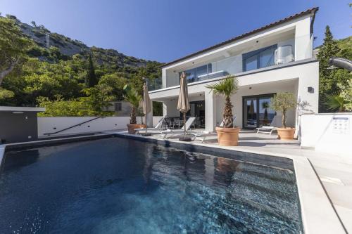 Luxury Villa Lucija-NEW!