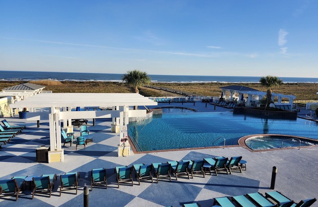 Luxury Villa on Gulf Beach next to Pointe West Resort Club