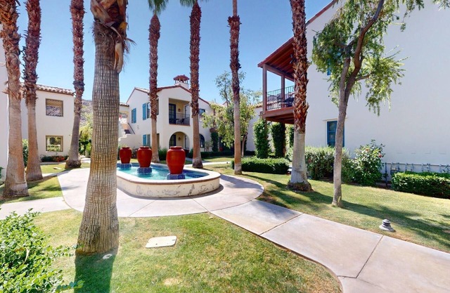 LV258 Downstairs 2BD 2BA Legacy Villas Retreat