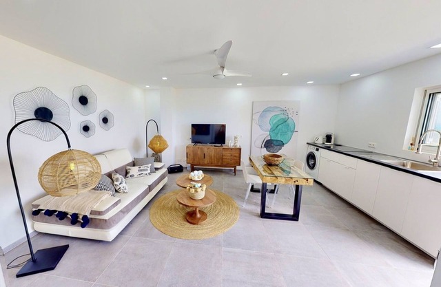 Marewa Apartment - 1 bedroom - Facing the sea