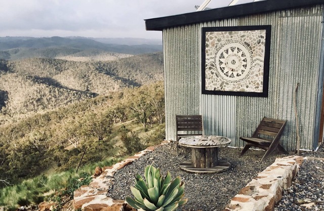 Mabi - Glamping in a Dome, with spectacular views and beautiful bush walks.