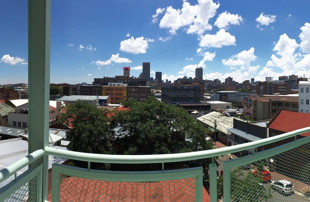 Maboneng Two bedroom apartment with City View
