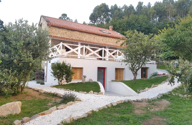 Madeinfofan Suite Rural con Jardín