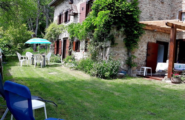 Maison Campagnarde ,parc Clôturé,altitude 1025m