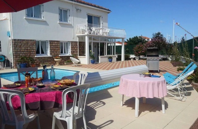 Maison à La Faute sur mer - A 500m du Centre Ville et des Plages Avec Piscine