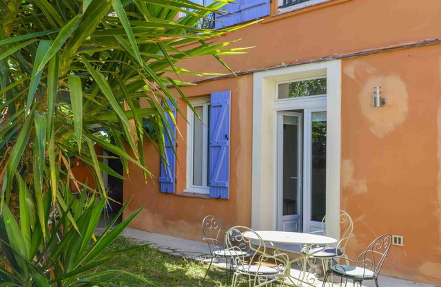 Maison 3* calme charme centre historique béziers