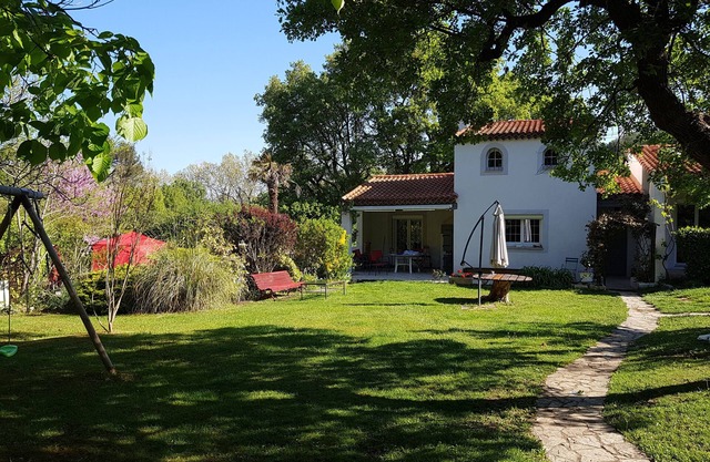 Maison au sud D'aix-en-provence, Calme Absolu, 8/10 Couchages, 20 Min. de la mer