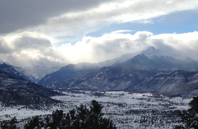Majestic San Juan, Cimmaron, Ouray Valley Views - Cozy, Secluded perch