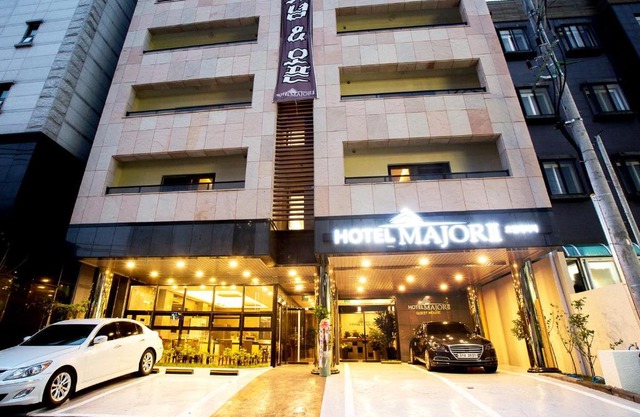 Major Hotel 2
