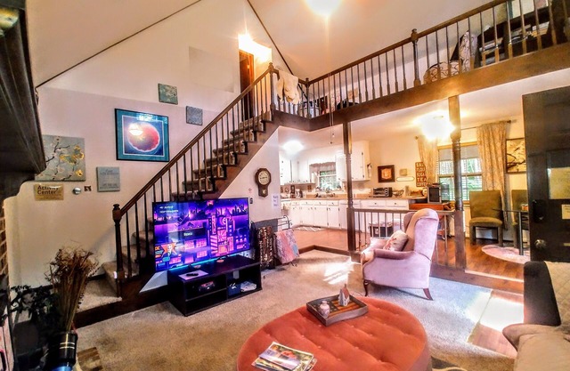 Make Casa Cabina Your Next Vacation Rental