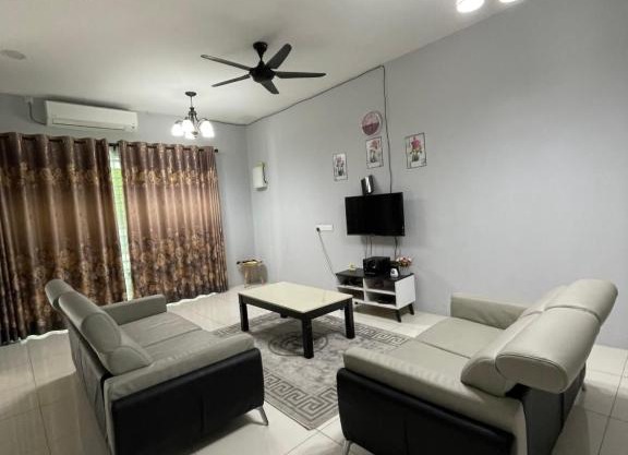 Mamakay Homestay islam only